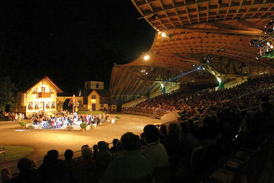 Zuschauer einer Aufführung der Freilichtspiele Altusried im Allgäu.