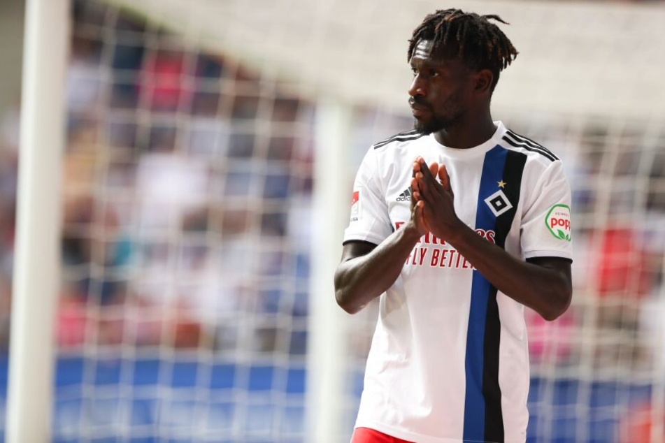 Der HSV-Profi kann endlich aufatmen.