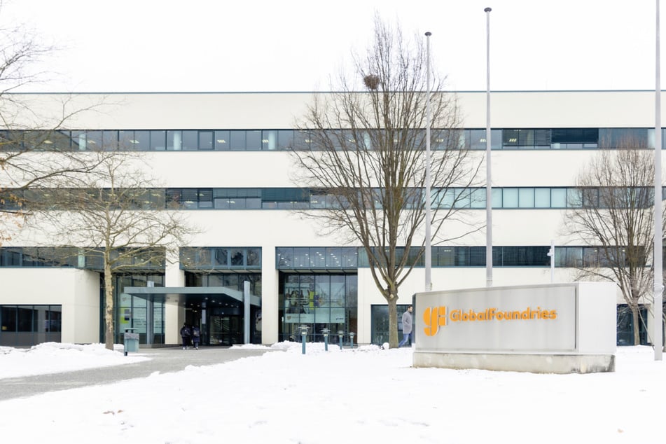 Tech-Gigant aus Sachsen stellt ein und bietet Top-Gehalt, 30 Urlaubstage und Umzugshilfe