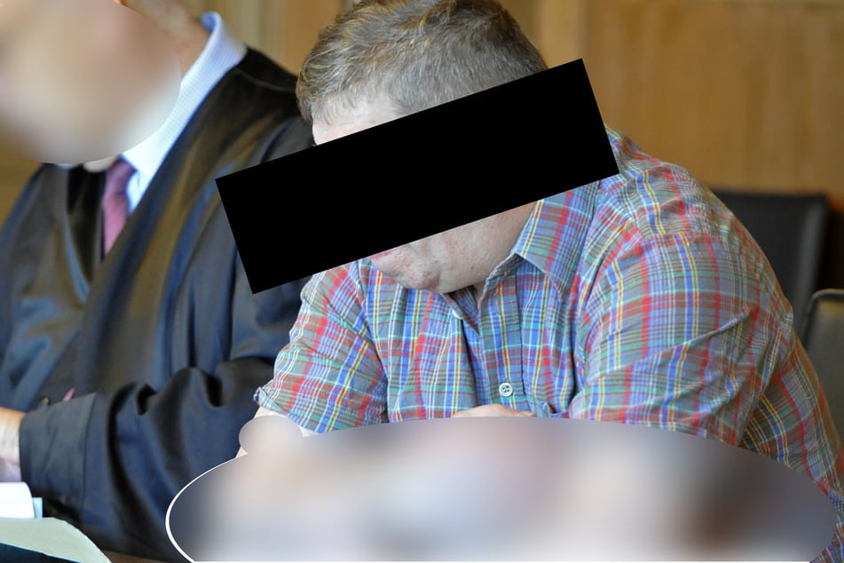 Dealer Olaf K. (58, r.) zeigte sich überwiegend geständig.