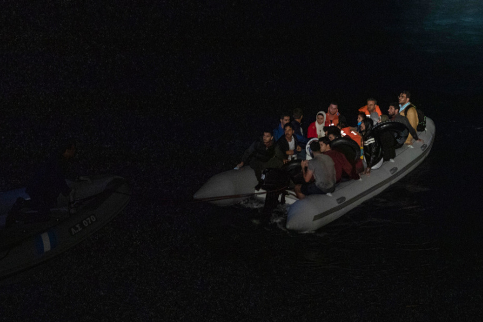 Migrant erfriert vor Lesbos: Eisige Temperaturen in der Ägäis