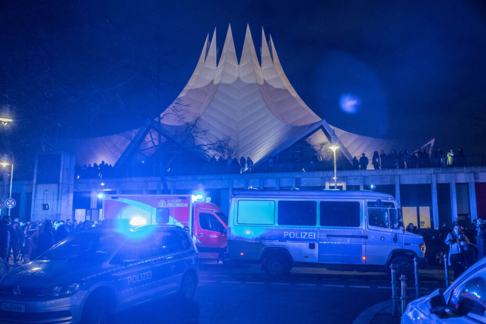 Vor dem Berliner Tempodrom wurde am Freitagabend ein Mann erschossen.