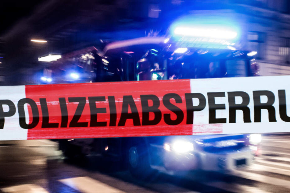 Im Gebetsraum der Islamischen Gemeinde in Aschersleben hat es am Freitag gebrannt. (Montage)