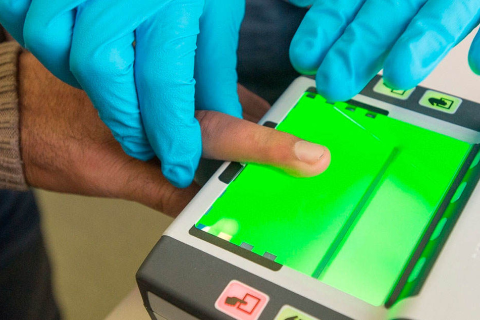 Fingerabdrücke werden zwar gescannt. Mit anderen Datenbanken sind die
Abdrücke der Stadt Chemnitz aber nicht kompatibel.
