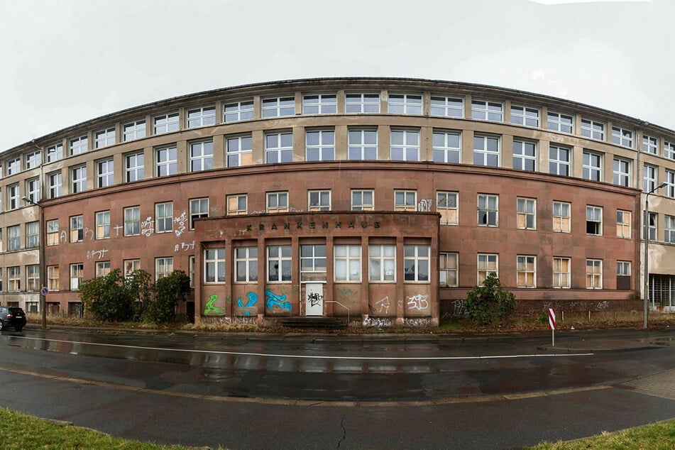 1897 von den "Presto"-Werken erbaut, ab 1936 Sitz der Auto Union, nach dem Krieg Klinik: Das Gebäude an der Scheffelstraße hat einen neuen Besitzer.