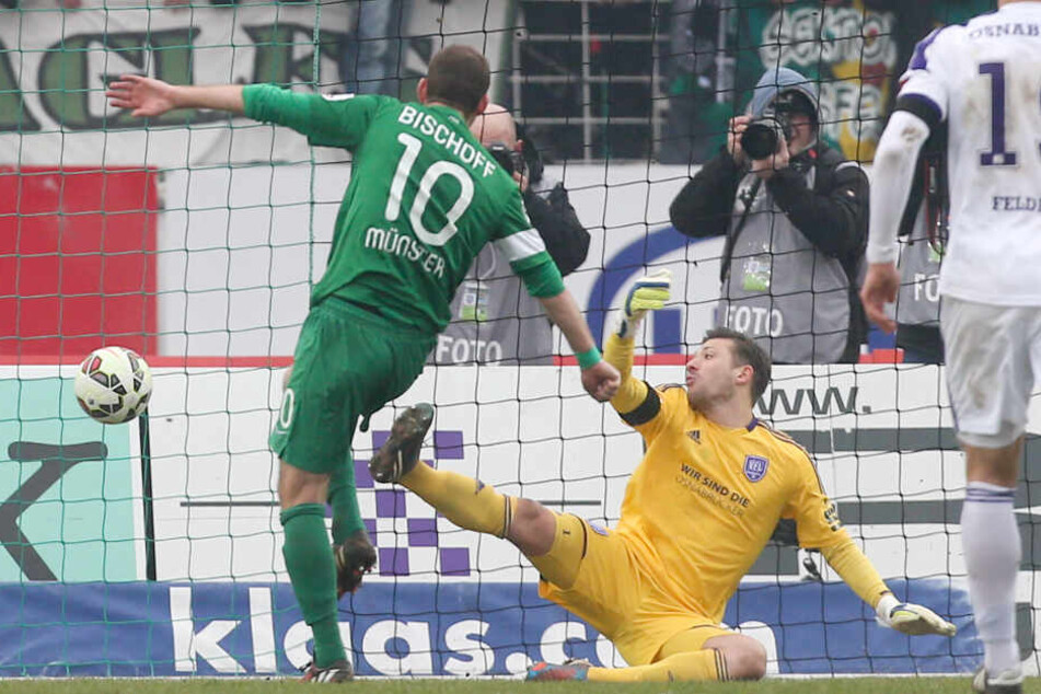 Daniel Heuer Fernandes hütete zwei Jahre lang das Tor des VfL Osnabrück. Im Bild hatte er gegen einen Elfmeter von Amaury Bischoff keine Chance.