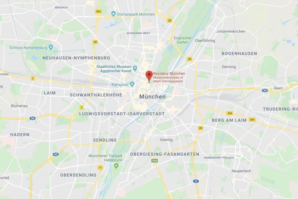 In der Residenzstraße in München ist es zu einem spektakulären Einbruch gekommen.