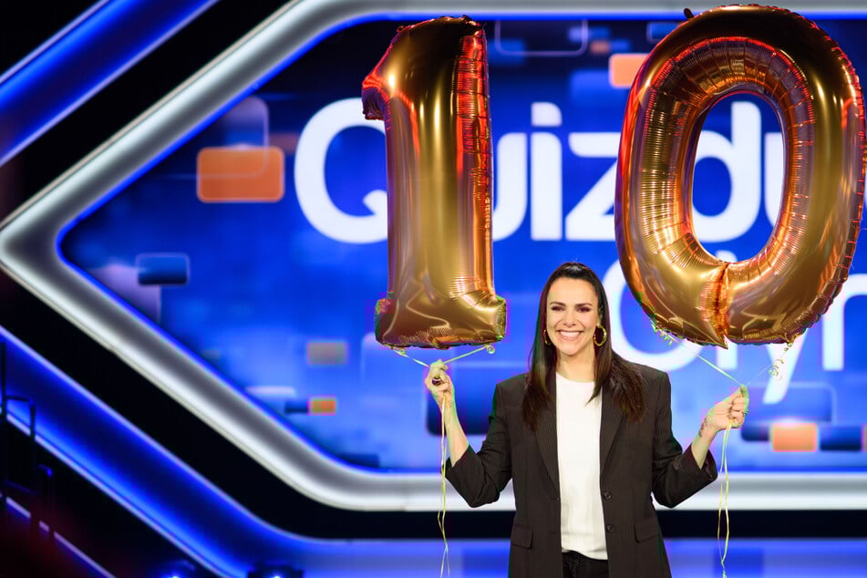 Zehn Jahre "Quizduell-Olymp": Esther Sedlaczek verrät Überraschung für das Rate-Team