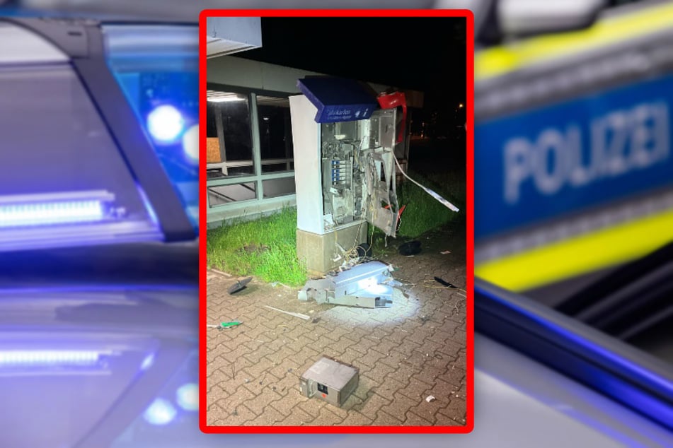 Der Automat wurde durch die Sprengung zerstört.