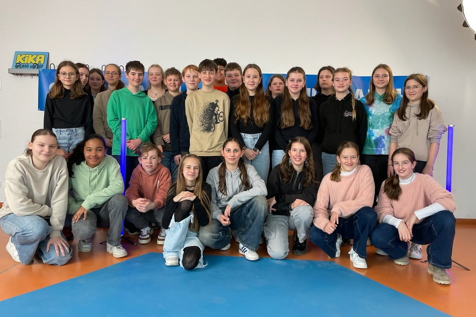 Diese Schüler des Dresdner Vitzthum-Gymnasiums kämpfen im KiKA-Klassenwettbewerb um den Sieg - und eine Klassenfahrt.