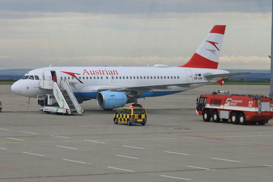Der Airbus landete wegen Druckabfalls in der Kabine am Flughafen Erfurt.