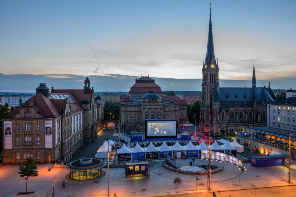 Die Filmnächte auf dem Theaterplatz.