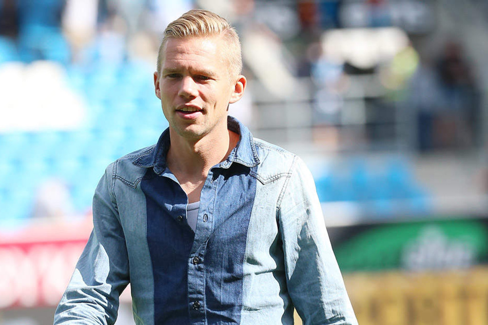 Dennis Grote ist am Samstag erneut zum Zuschauen verdammt. Er befindet sich im Teiltraining.