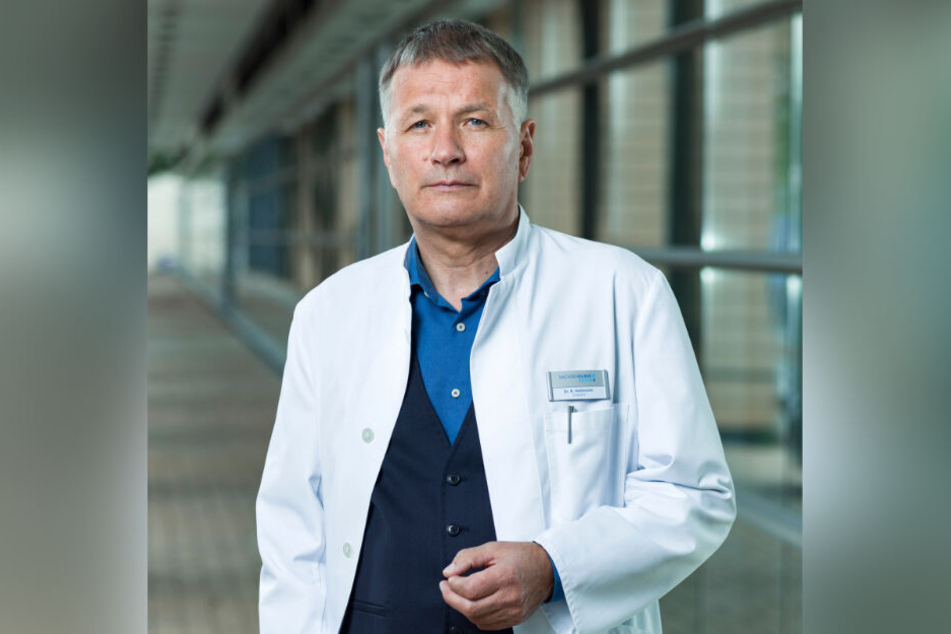 Mit Thomas Rühmann alias Klinikleiter Dr. Roland Heilmann kam auch ein ehemaliger "In aller Freundschaft"-Kollege.