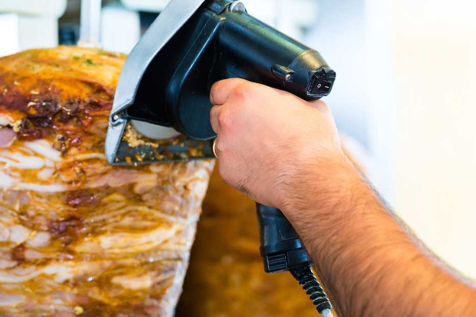 Ein Mann holte sich als Abendsnack einen Döner, es sollte sein letzter sein.