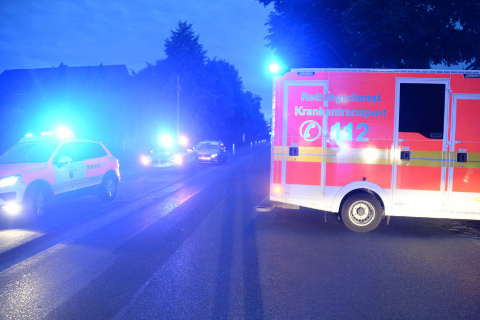 Die Polizei sperrte die Straße zwei Stunden lang.