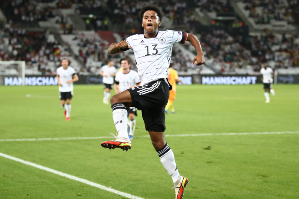 Karim Adeyemi (19) feiert einen Traumeinstand bei der Nationalmannschaft.
