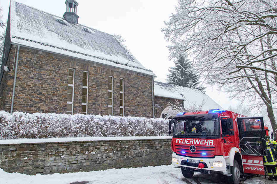 Am 21. Januar brannte es in der Friedhofskapelle in Buchholz. (Archivbild)