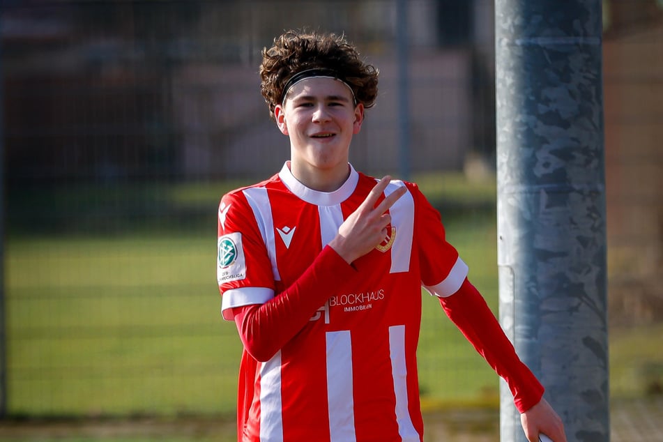 Linus Güther (15) tauscht künftig das Cottbus-Trikot gegen das von Union Berlin.