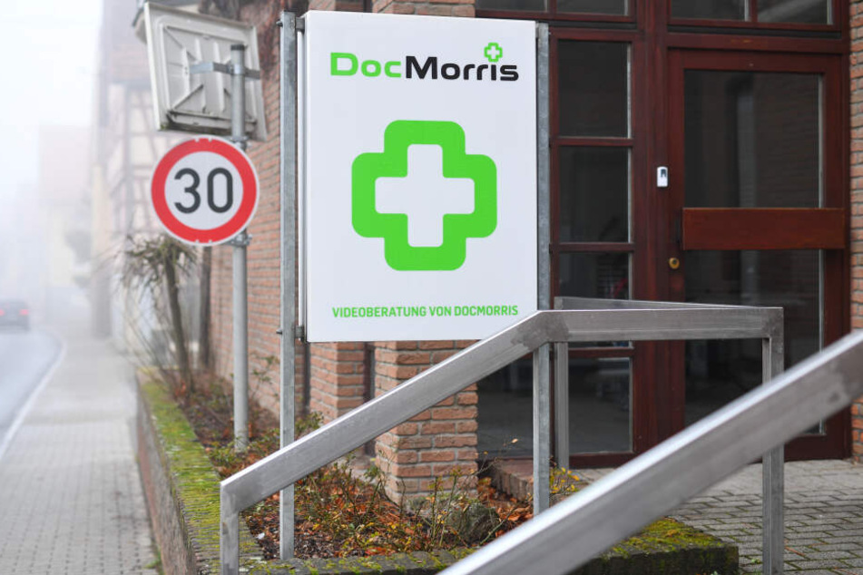 Ein Docmorris-Schild.