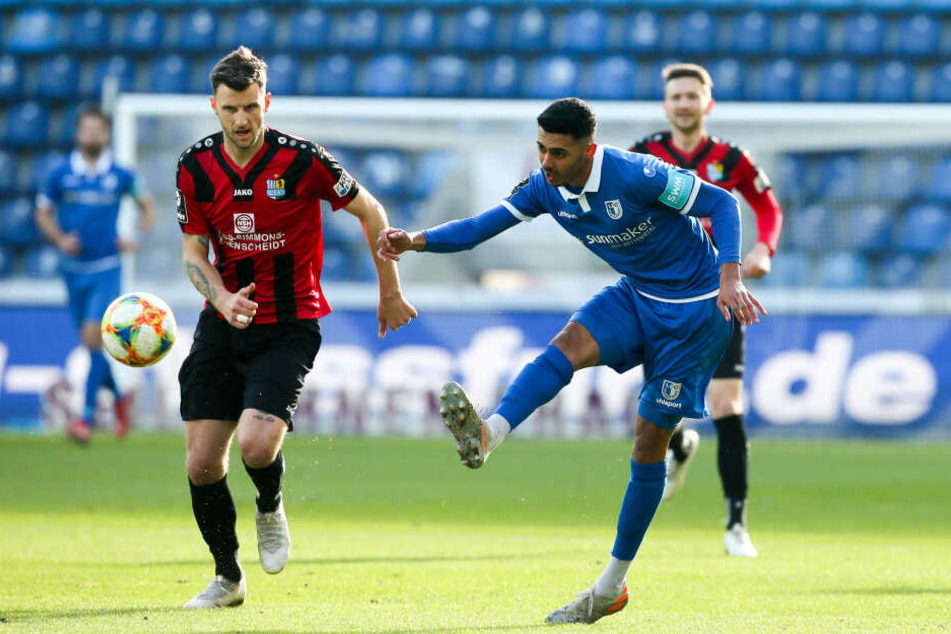 CFC-Torjäger Dejan Mozic (mit Magdeburgs Tarek Chahed) sorgte für die 1:0-Führung.