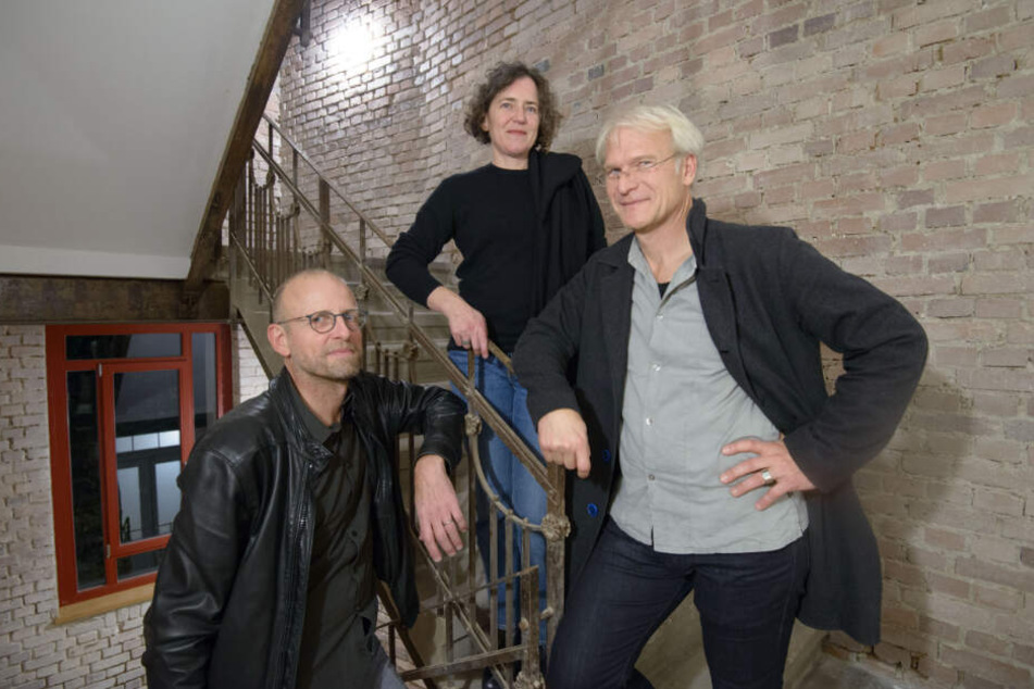 Sehen sich als Teil der Sonnenberg-Zukunft: Die "Casa Rossa"-Sanierer Christian Bodensteiner, Annette Fest und Daniel Stroux (r., alle 53).