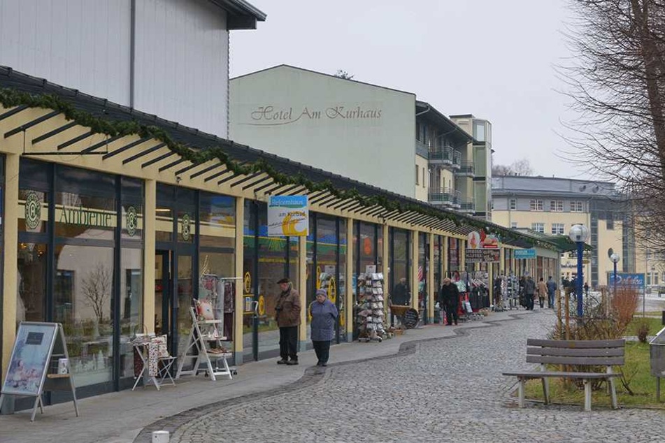 Das Bad Schlemaer Kurbad wird durch die Hochzeit nun zwangsläufig mit der Stadt Aue in Verbindung gebracht.