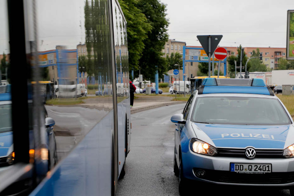 Die Polizei nahm vor Ort die Aussagen der Zeugen auf.