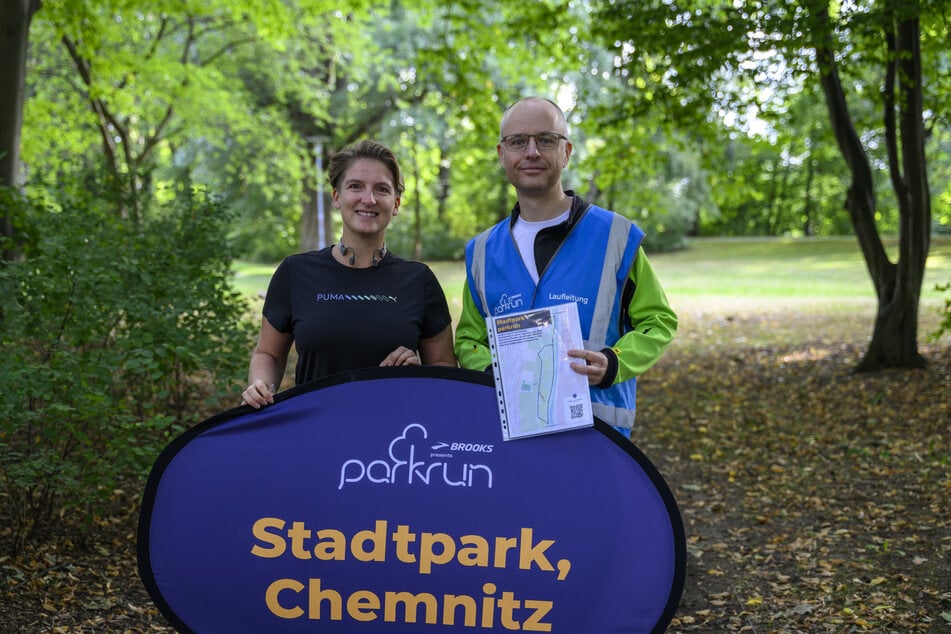 Bei jedem Lauf dabei: Initiatorin Charley Pedde (33) und Ivo Partschefeld (47).