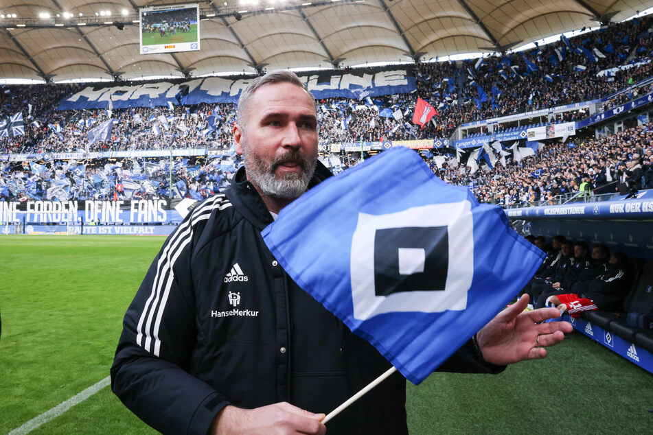 HSV-Trainer Tim Walter (47) kann in Düsseldorf auf die Unterstützung der Fans zählen.