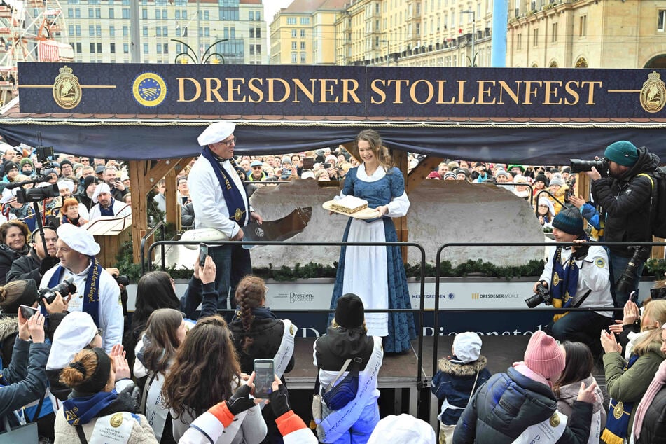 Das letzte Stollenfest im Dezember zählte rund 60.000 Besucher, so beliebt ist das Gebäck bei den Dresdnern.