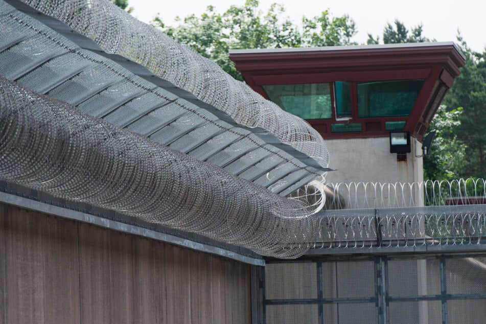 Die JVA Tegel wird vom nächsten Skandal erschüttert. (Archivfoto)