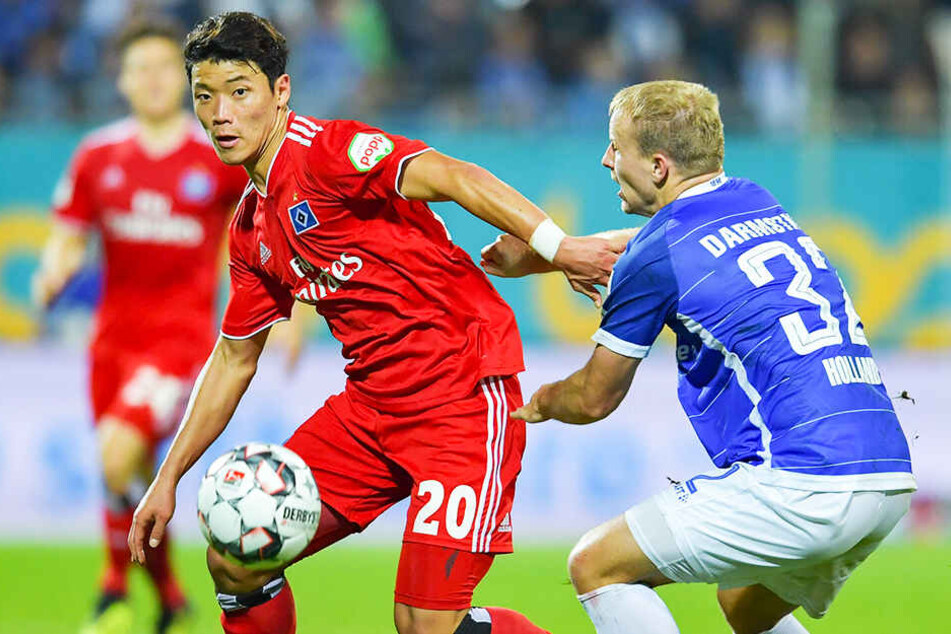 Letzte Saison war Hee-chan Hwang (l.) mit mäßigem Erfolg an den HSV ausgeliehen, in dieser Spielzeit begeistert er bei RB Salzburg.