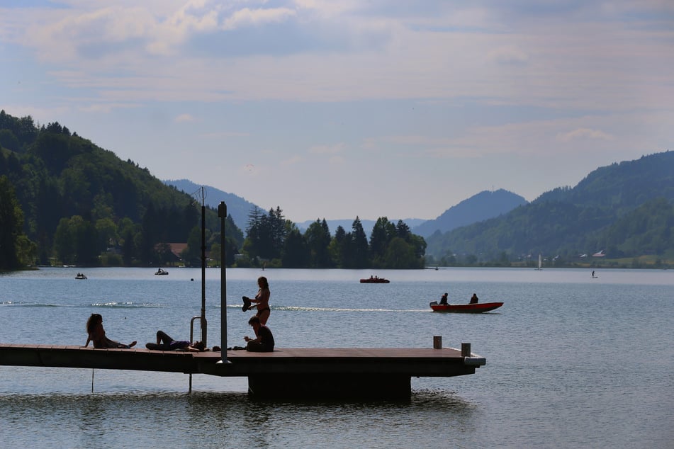 Im Großen Alpsee im Allgäu kam ein Mann (85) beim Schwimmen ums Leben. (Symbolfoto)