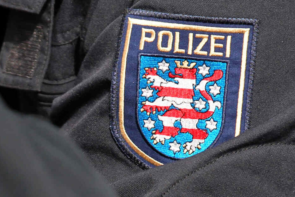 Die Polizisten waren im Dienst, als es zu dem Bergriff gekommen sein soll. (Symbolbild)