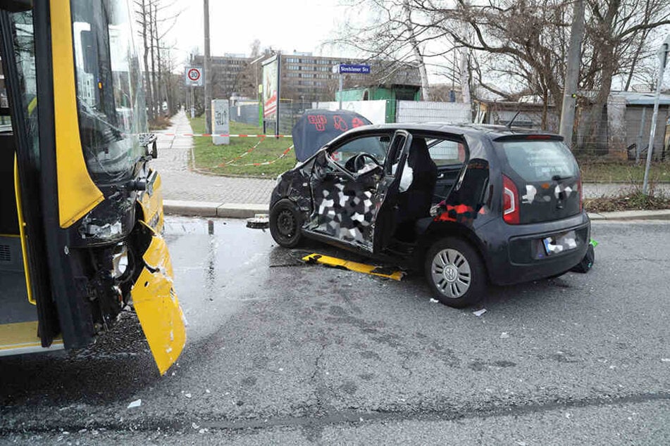 Wie genau es zu dem Unfall gekommen ist, ist noch unklar.