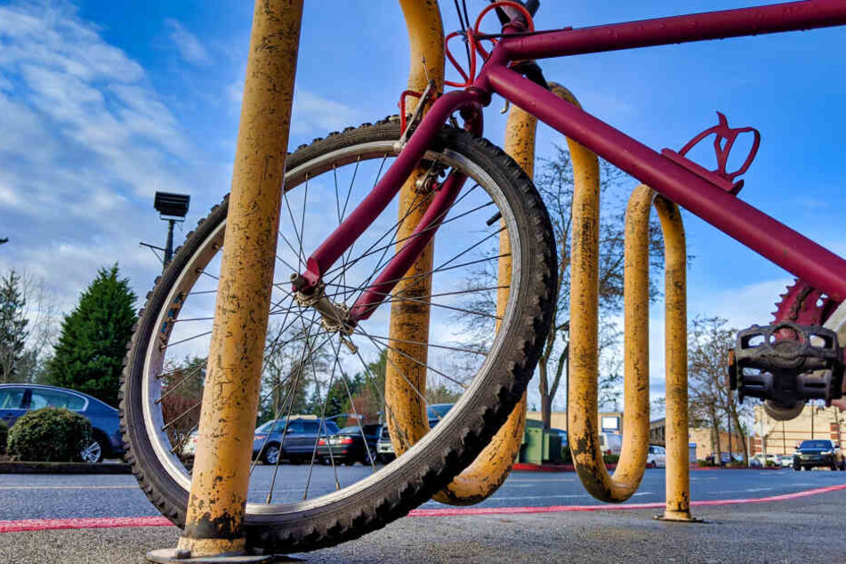 Bei dem gestohlenen Fahrrad handelt es sich um ein selbstgebautes Model. Der Wert des Rades liegt in etwa bei 2.000 Euro. (Symbolbild)