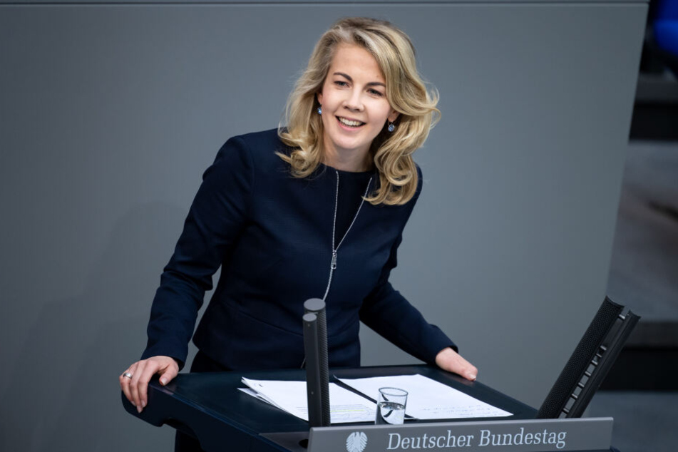 FDP-Generalsekretärin Linda Teuteberg wirft mit schweren Vorwürfen.