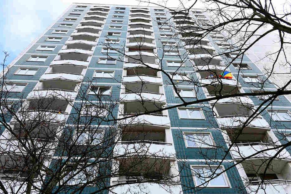 Dieser 17-Geschosser an der Braunsdorfer Straße 125 in Gorbitz könnte unter
Denkmalschutz gestellt werden.