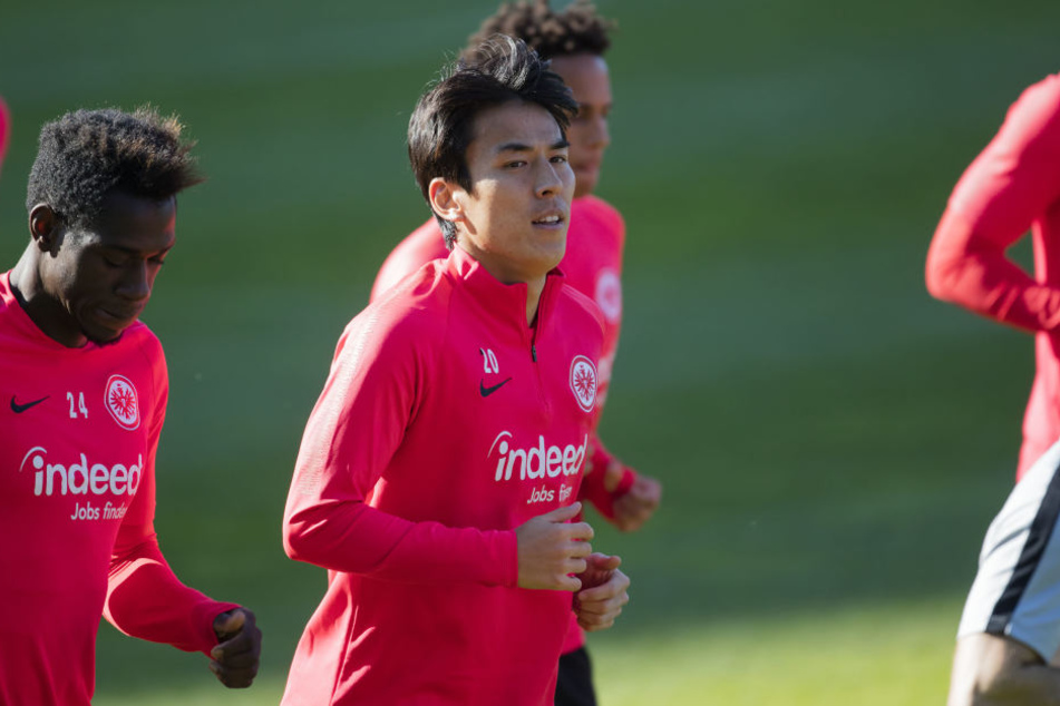 Makoto Hasebe (Mi.) wurde vom Kicker zum mit Abstand besten Verteidiger der Hinrunde gewählt.
