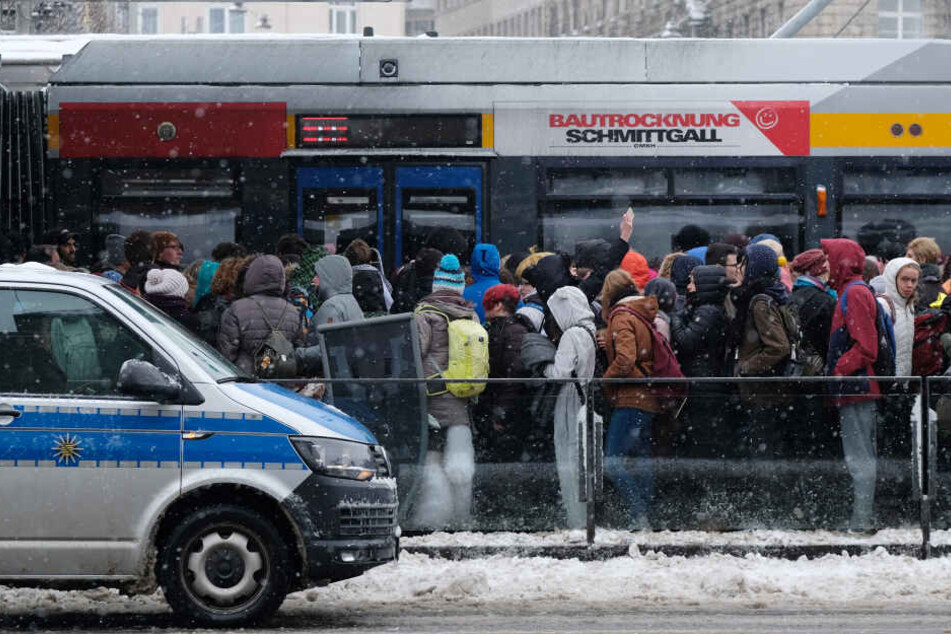 Ziel sei es unter anderem, mehr Platz für Fahrgäste zu schaffen.