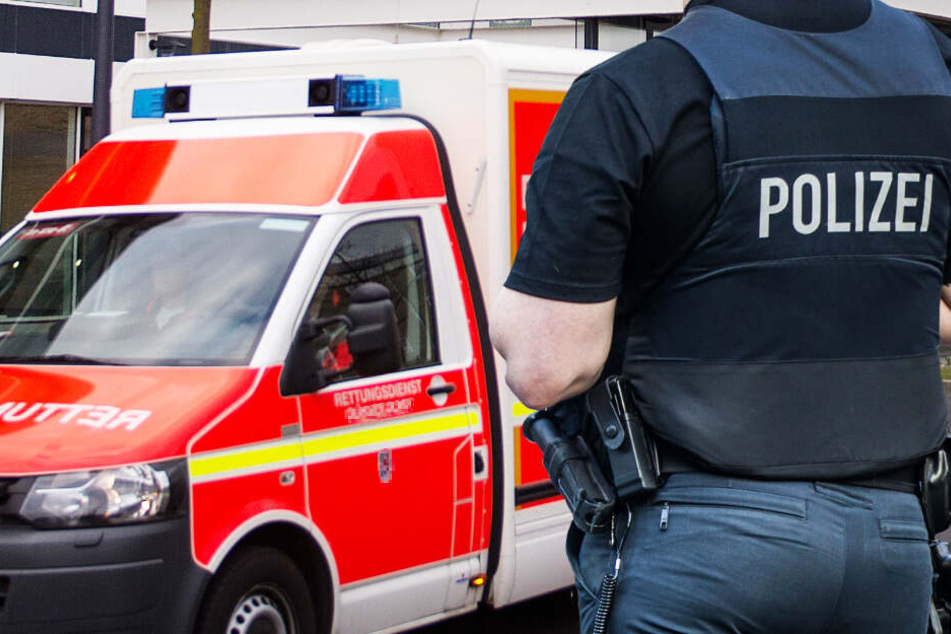 Die schwerverletzte Frau wurde in ein Krankenhaus gebracht (Symbolbild).