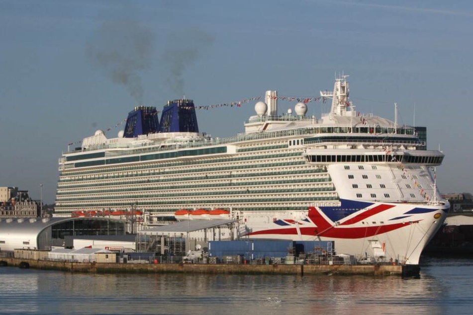Auf einem Schiff von P&O Cruses gab es eine Massenschlägerei.
