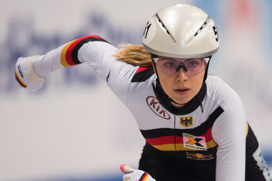 Dresdens Shorttrack-Ass Anna Seidel (23) kann sich bei ihren dritten Olympischen Spielen komplett auf ihren Wettkampf konzentrieren. Ablenkungen sind so gut wie ausgeschlossen.