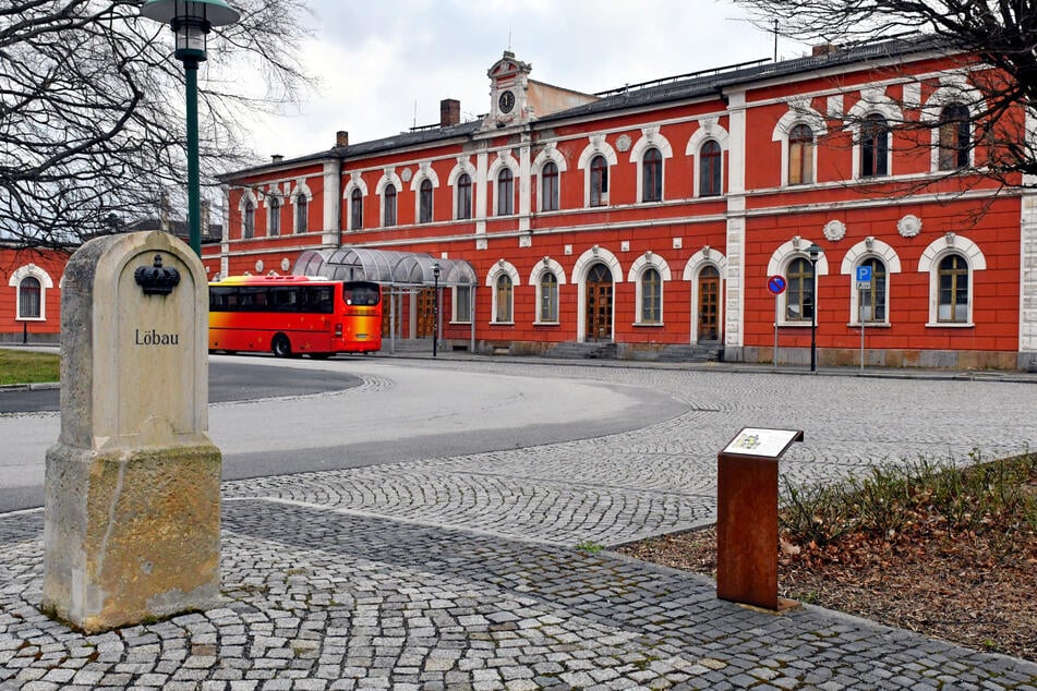 Am Bahnhof Löbau setzte sich ein Mann (49) gegen einen aggressiven Rollstuhlfahrer zur Wehr. (Archivfoto)