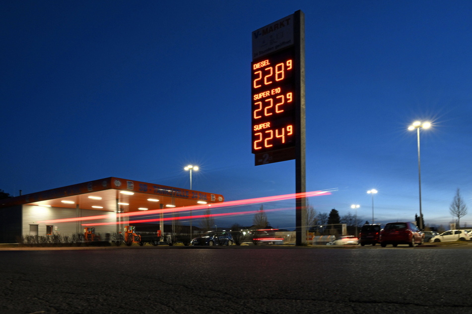 Die explosionsartig gestiegenen Spritpreise haben einen Anstieg der Kraftstoff-Diebstähle zur Folge.
