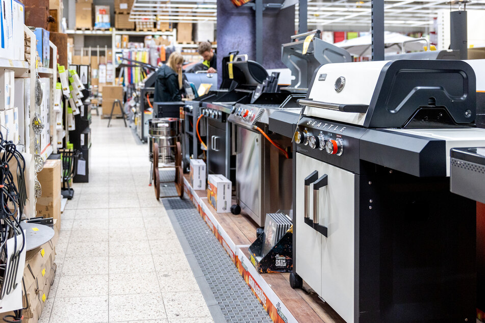 Auch viele Grills sind im Angebot.
