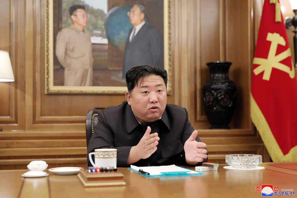 Nordkoreas Diktator Kim Jong-un (38) bekommt die Corona-Pandemie nicht in den Griff.