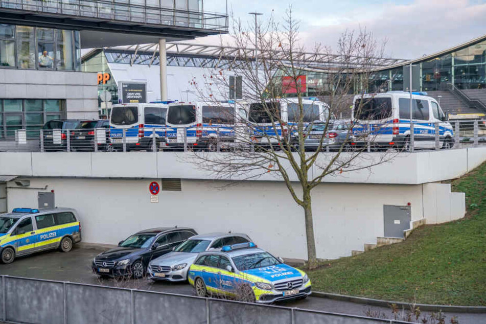 Erhöhtes Aufkommen von Sicherheitskräften an den Flughäfen (hier Stuttgart).