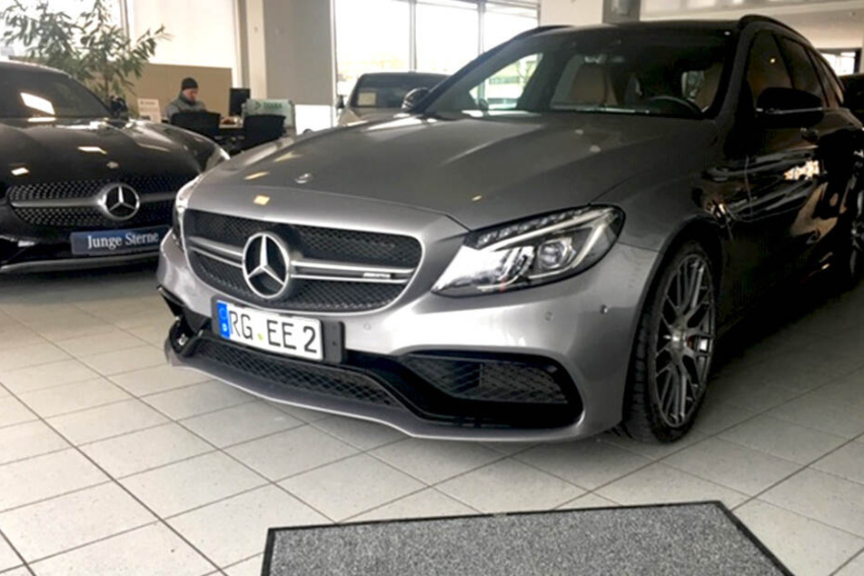 Dieser PS-starke Mercedes wurde in Großenhain geklaut.